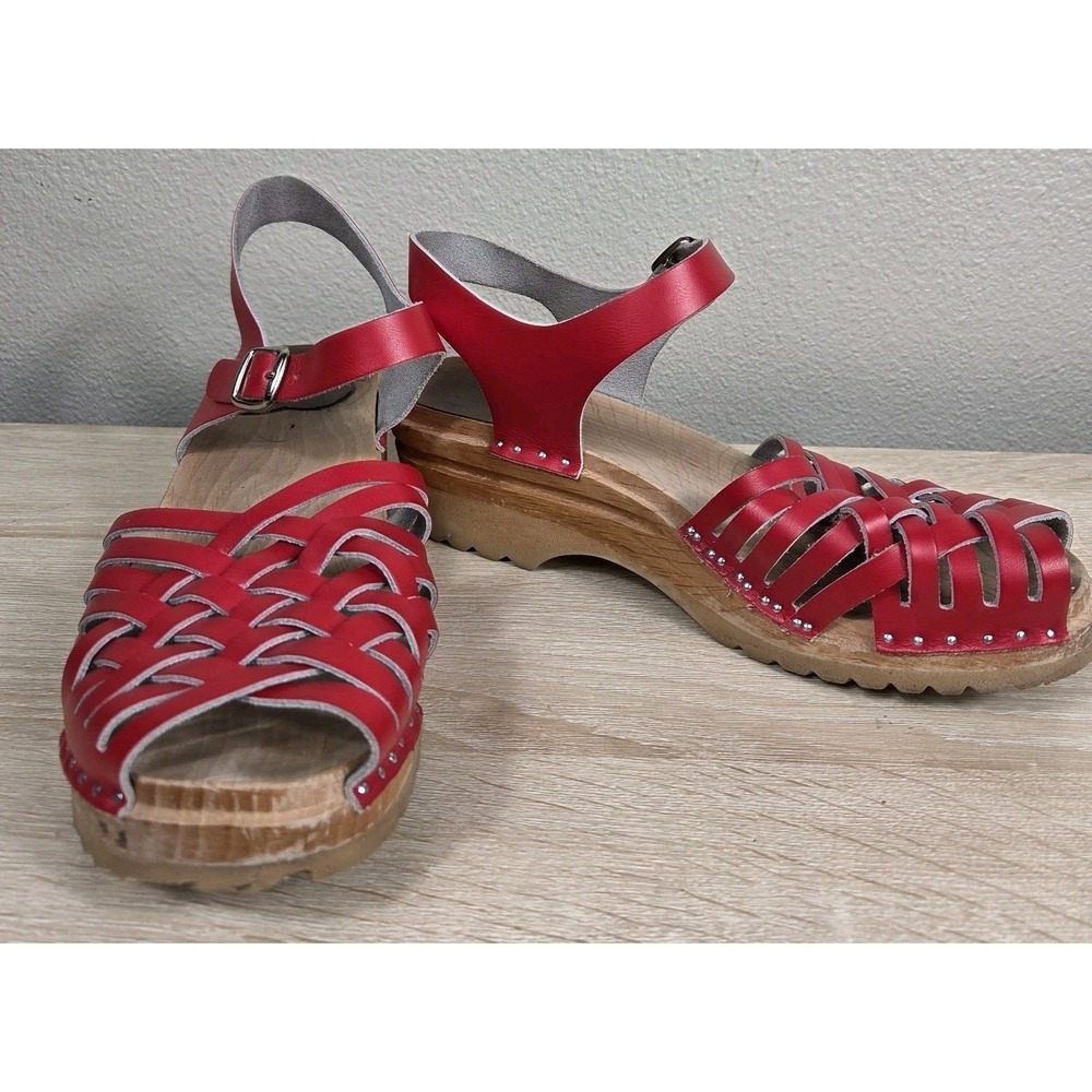 Troentorp Swedish Clog Sandals Red Leather Braided Platform Wood Sole EU 39